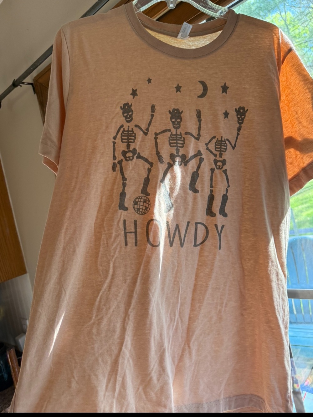 Women’s Western Tee Size Large, Howdy Skeleton Graphic Tee, Halloween Shirt